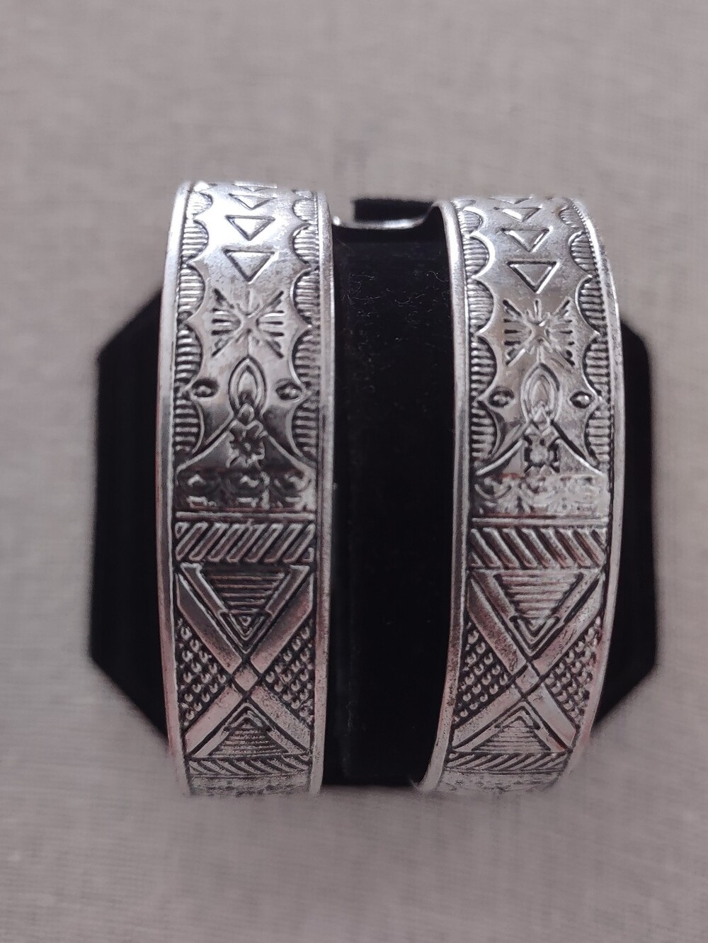Retired Lucky Brand Geometric Style Bracelet 8"